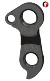 Hanger 562 outer
